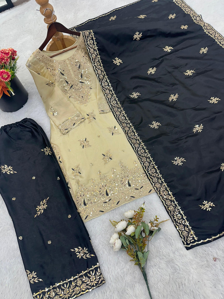 Calista Glow- Women’s Designer Party Wear set