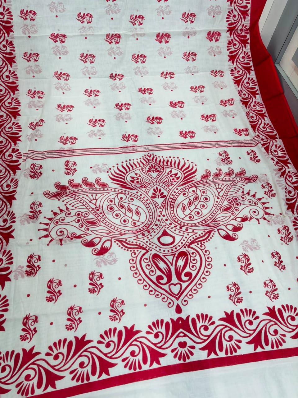 Sharod Shree Mul Cotton Saree with Print Work