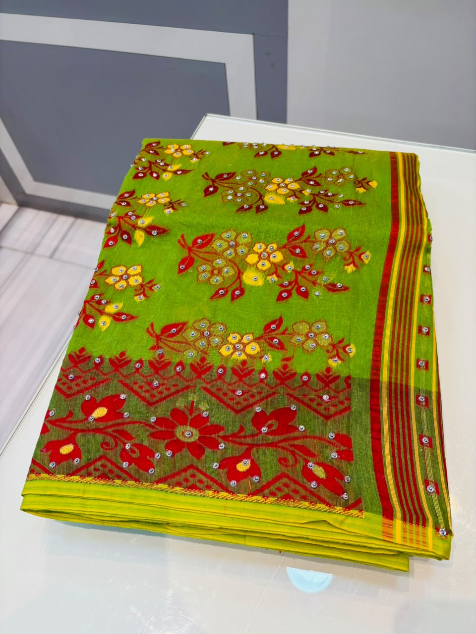 Shonarika Bengal Jamdani Saree With Stone Work