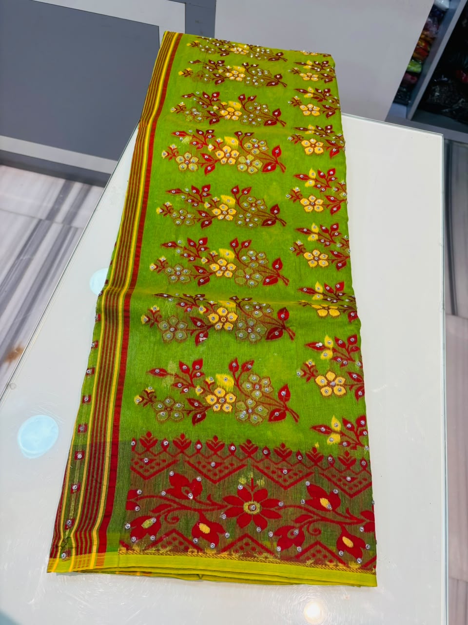Shonarika Bengal Jamdani Saree With Stone Work