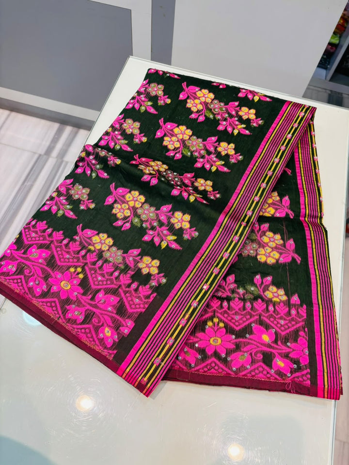 Shonarika Bengal Jamdani Saree With Stone Work