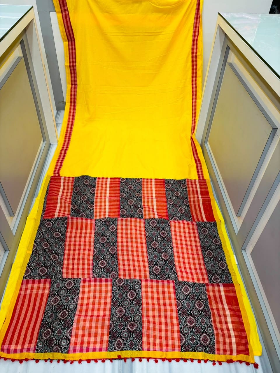 Aruneshi - Cotton Saree With  Gamcha Mismatched pallu