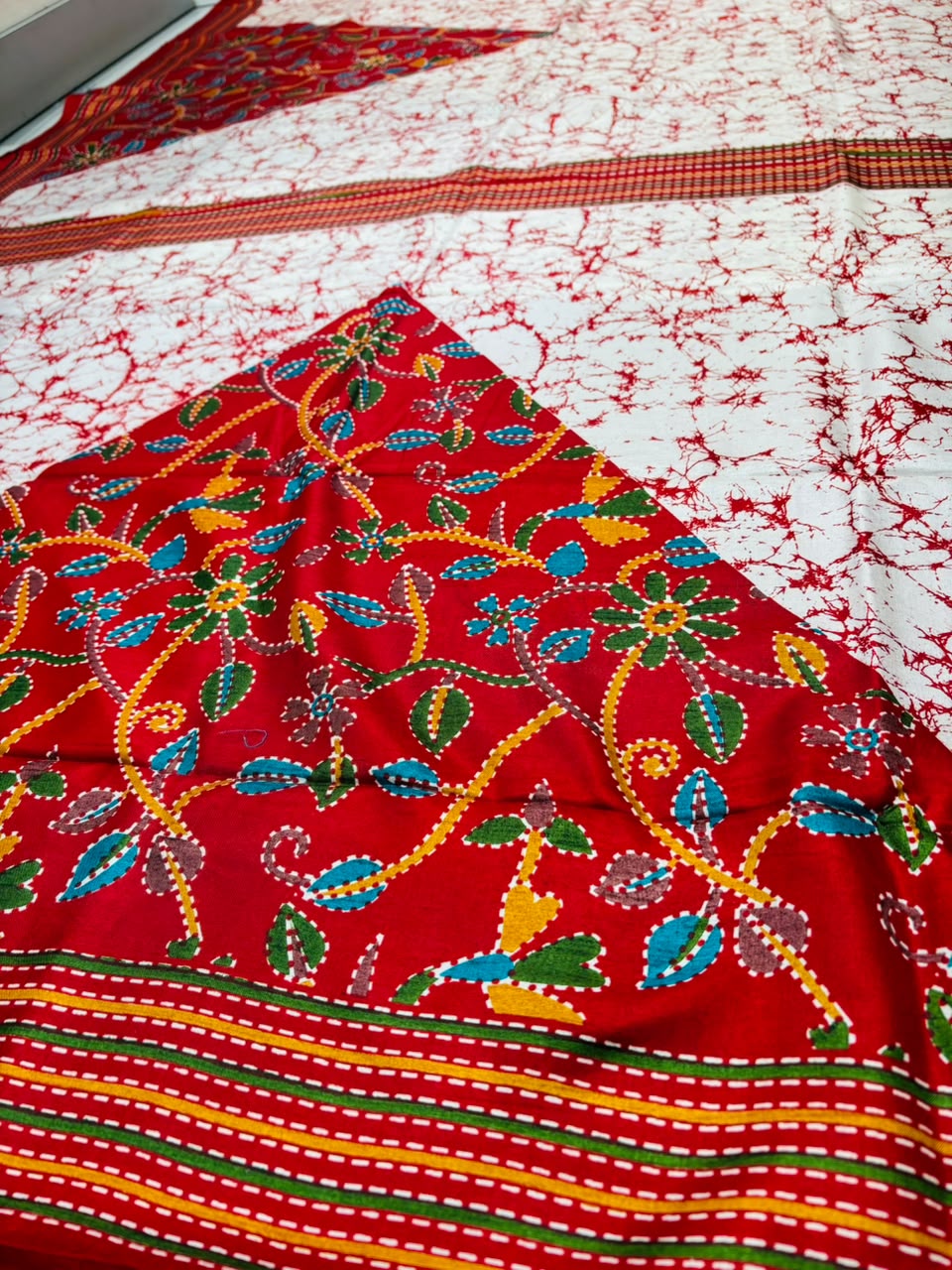 Trikon Ranga Fancy Silk Saree