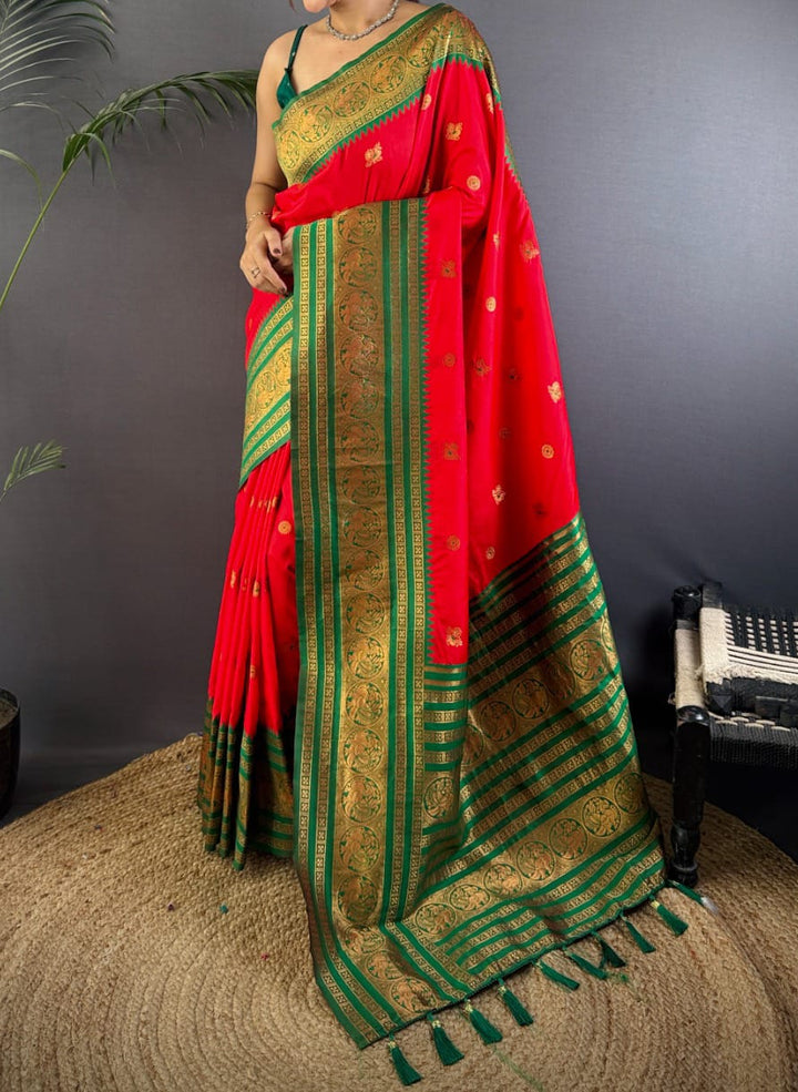 A Tale of Two Tones Fancy Silk Saree