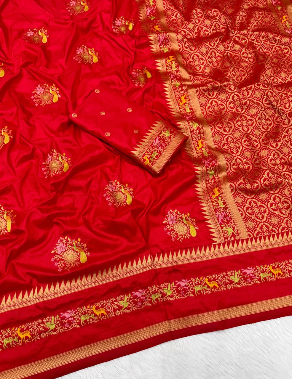 Fairytale Moment Khadi Silk Saree