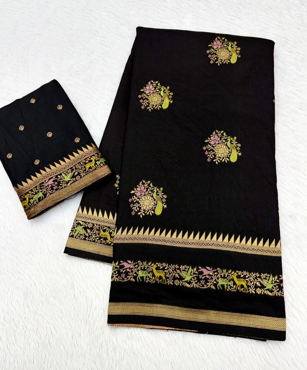 Fairytale Moment Khadi Silk Saree