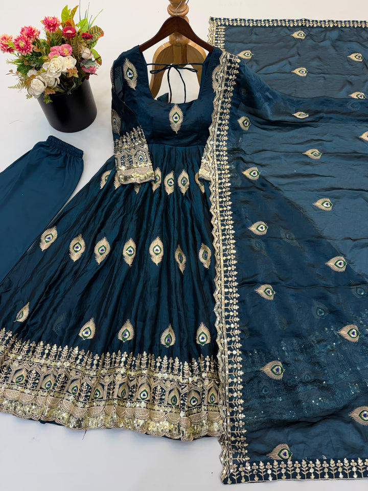 Mor Pankh Royale Gown Set