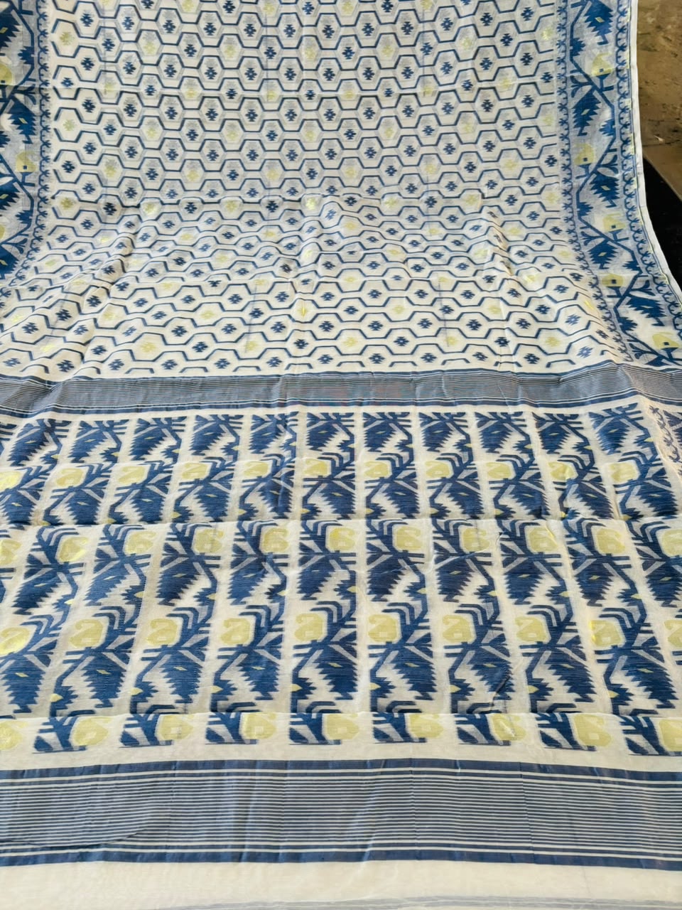 Swarnamayi Bengal Jamdani Saree