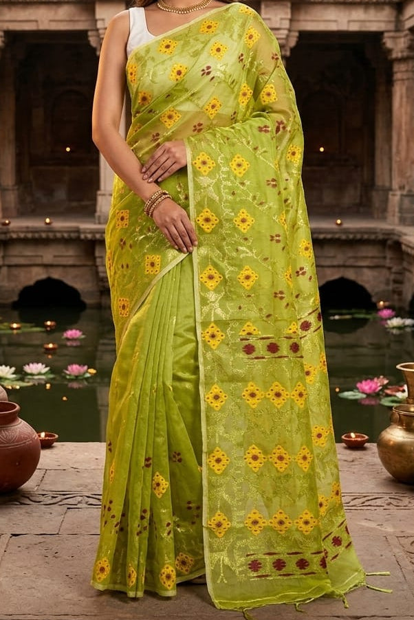 Bonediyana (বনেদিয়ানা)Bengal Jamdani Saree