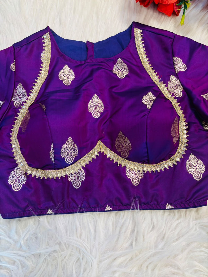 Sunehri Adaa Mashru Banarasi Silk Blouse