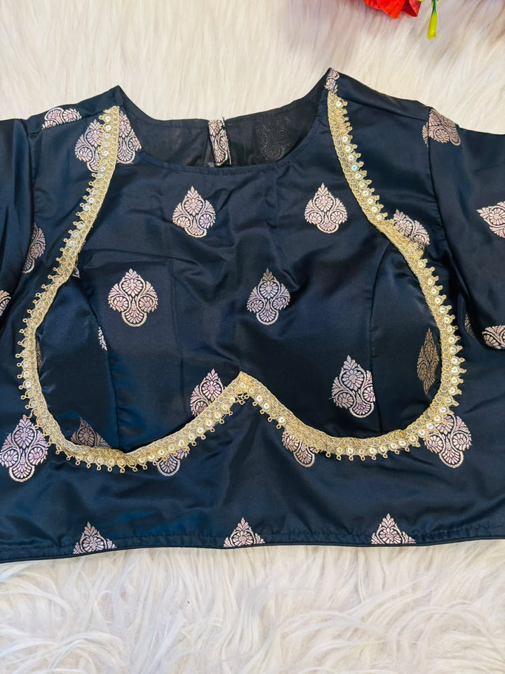 Sunehri Adaa Mashru Banarasi Silk Blouse