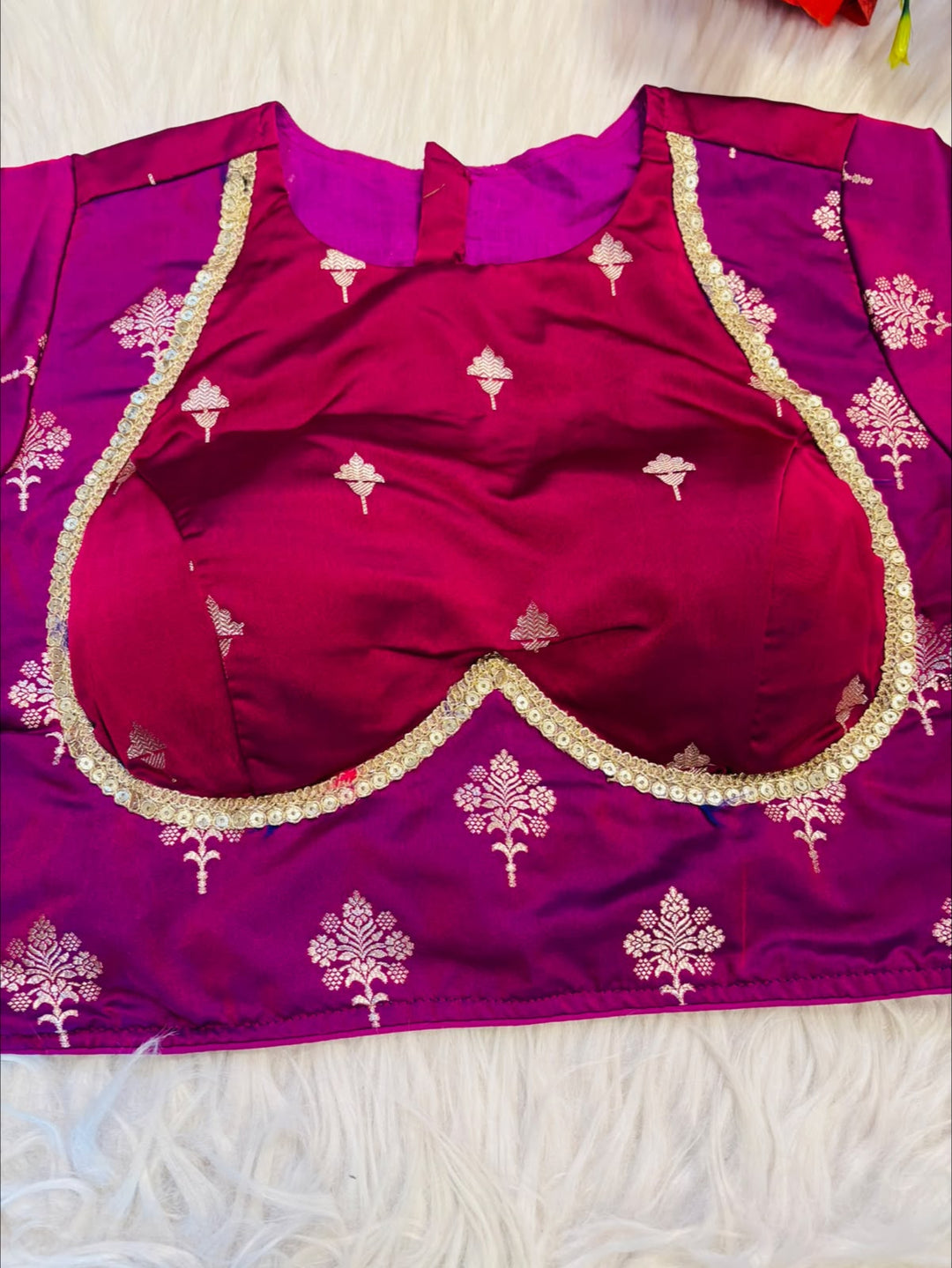 Sunehri Adaa Mashru Banarasi Silk Blouse