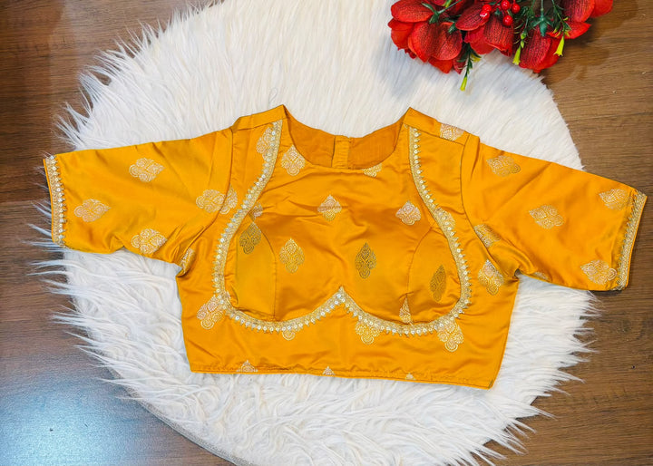 Sunehri Adaa Mashru Banarasi Silk Blouse