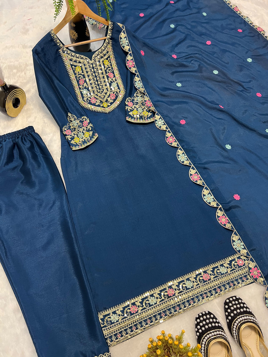 Noble Grace Chinon Silk Embroidered Kurti Set