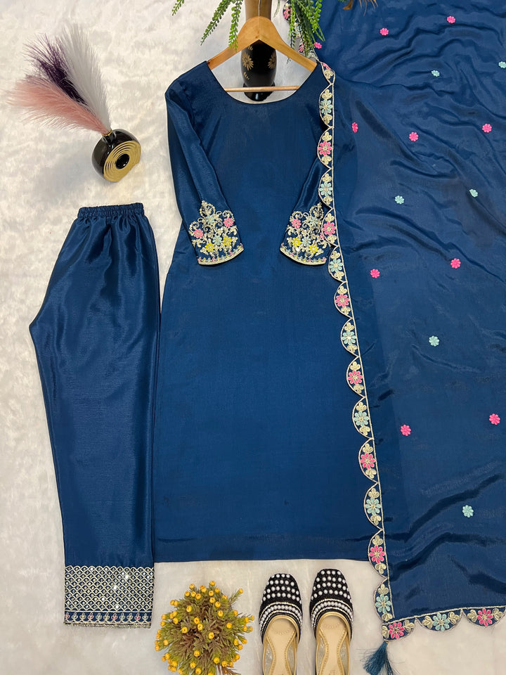 Noble Grace Chinon Silk Embroidered Kurti Set