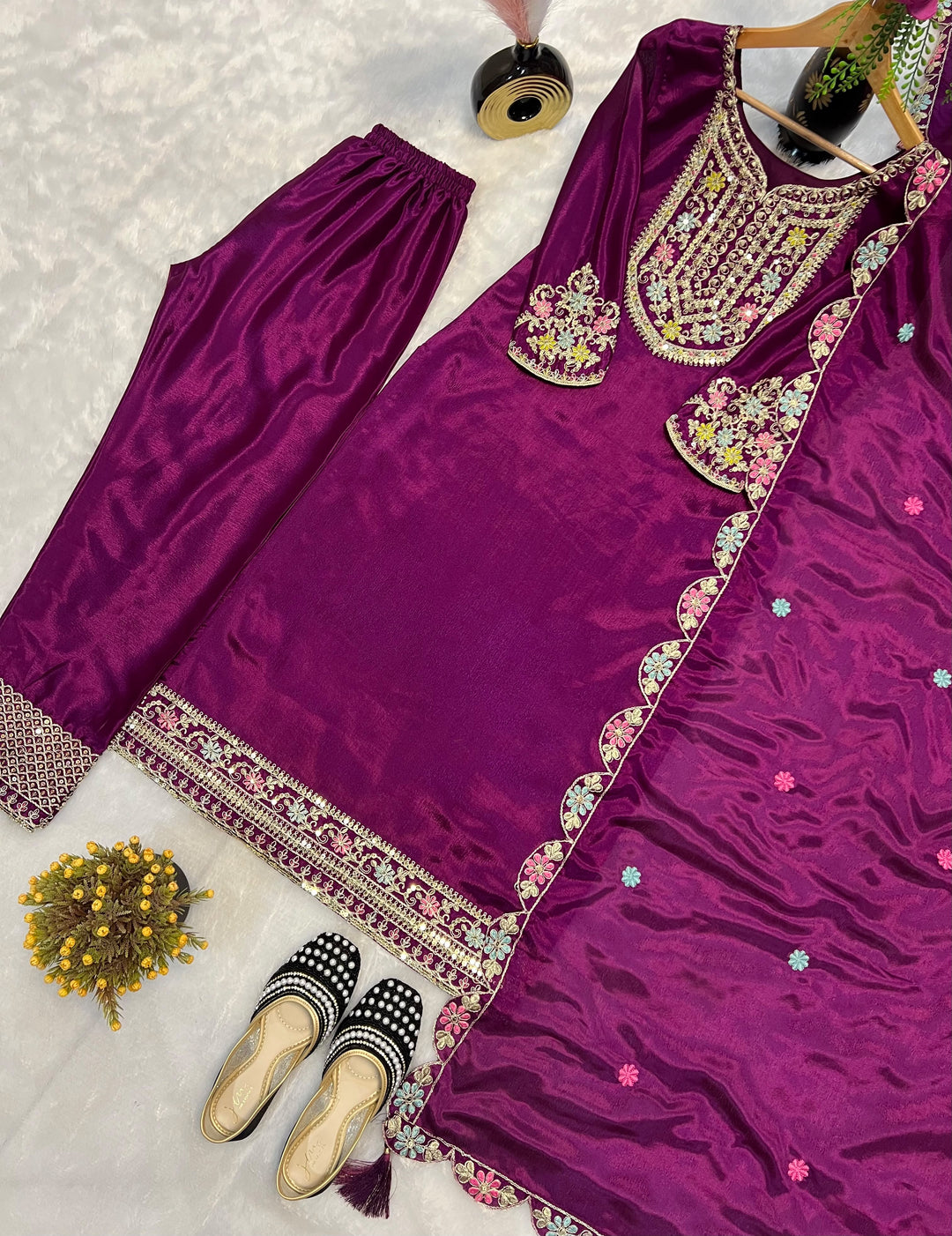 Noble Grace Chinon Silk Embroidered Kurti Set