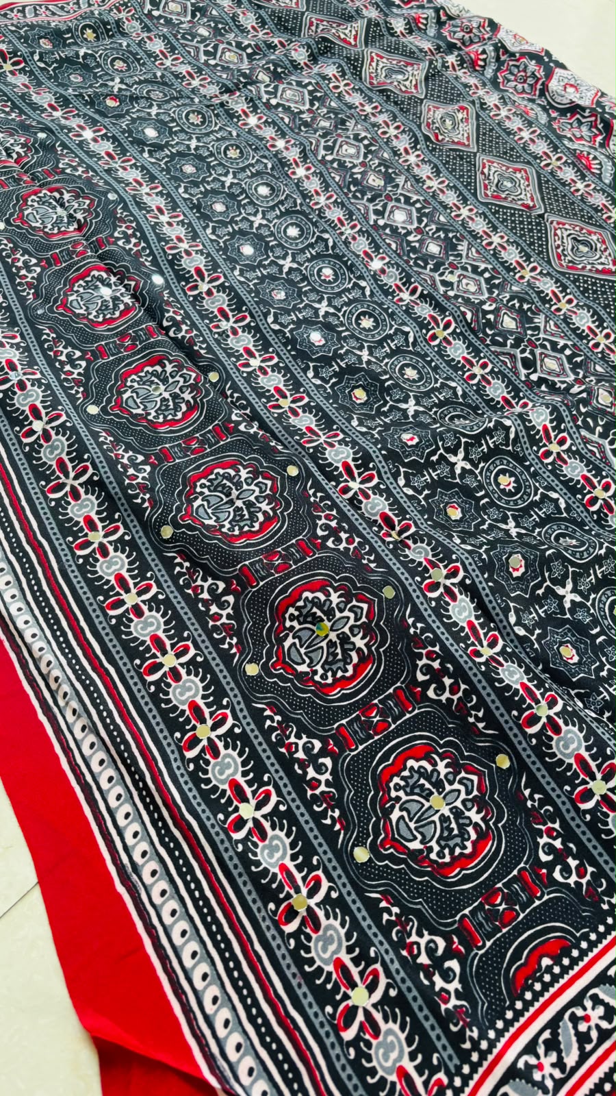 Pretty Obsession Modal Silk Saree With Mirror Work