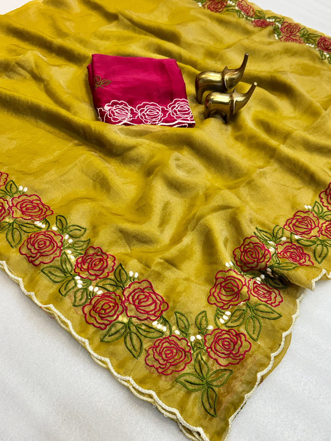 Secret Glance Organza Silk Saree