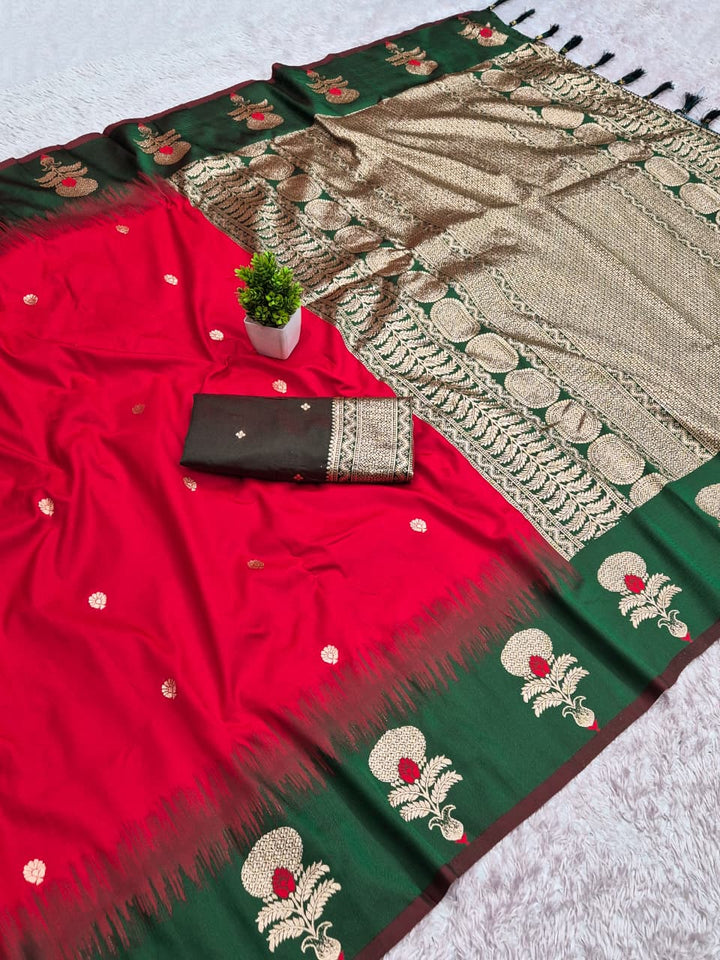 Divine Glance Banarasi  Ikkat Silk ( Semi ) Saree