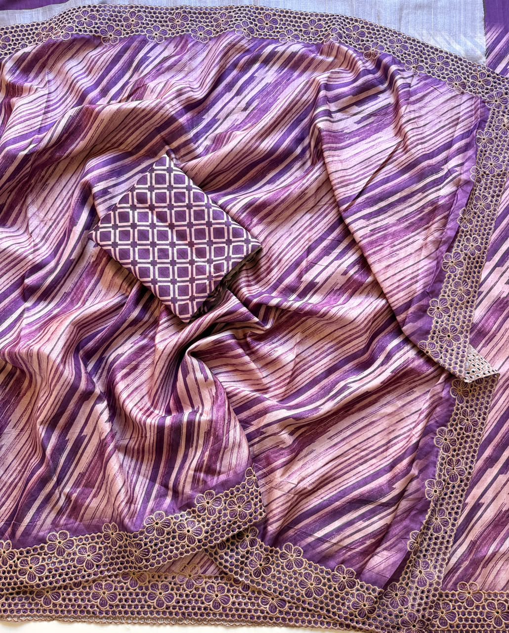 Silken Bloom Tussar Silk Saree( Semi )