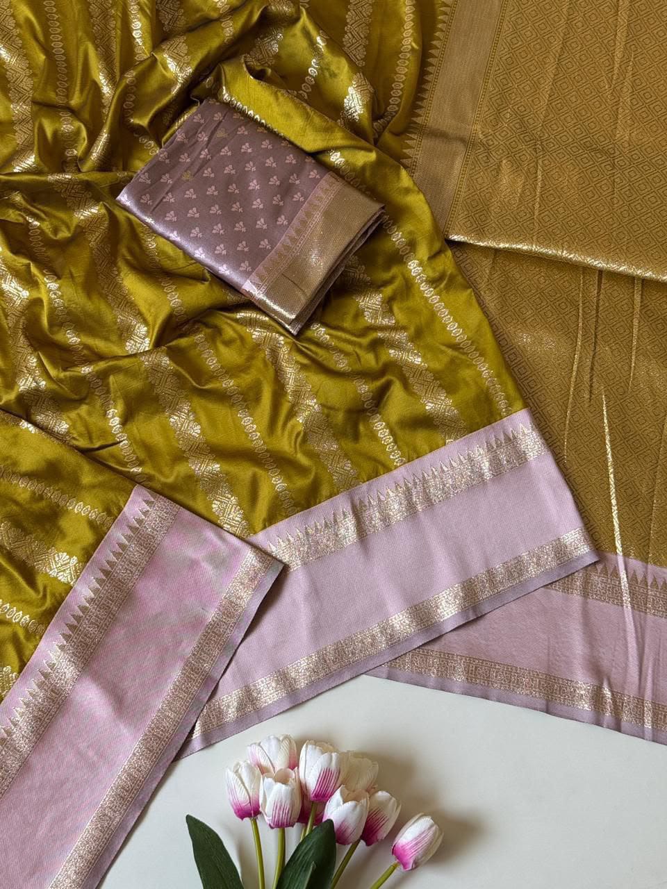 Prem Bandhan Silk Jacquard Weaving Saree