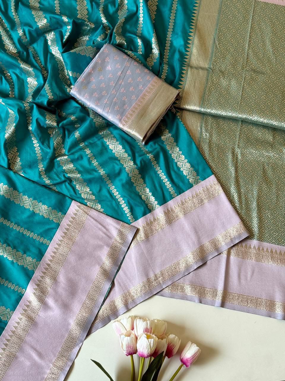 Prem Bandhan Silk Jacquard Weaving Saree