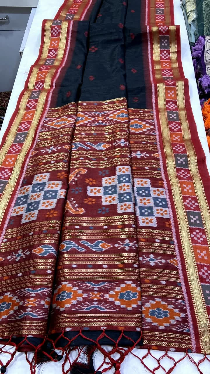 A Single Glance Patola Silk Saree