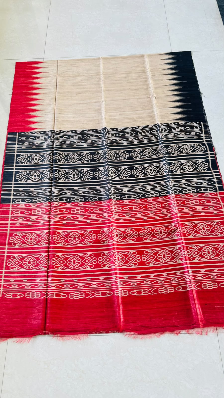 She Rules Ghicha Tussar Silk Saree