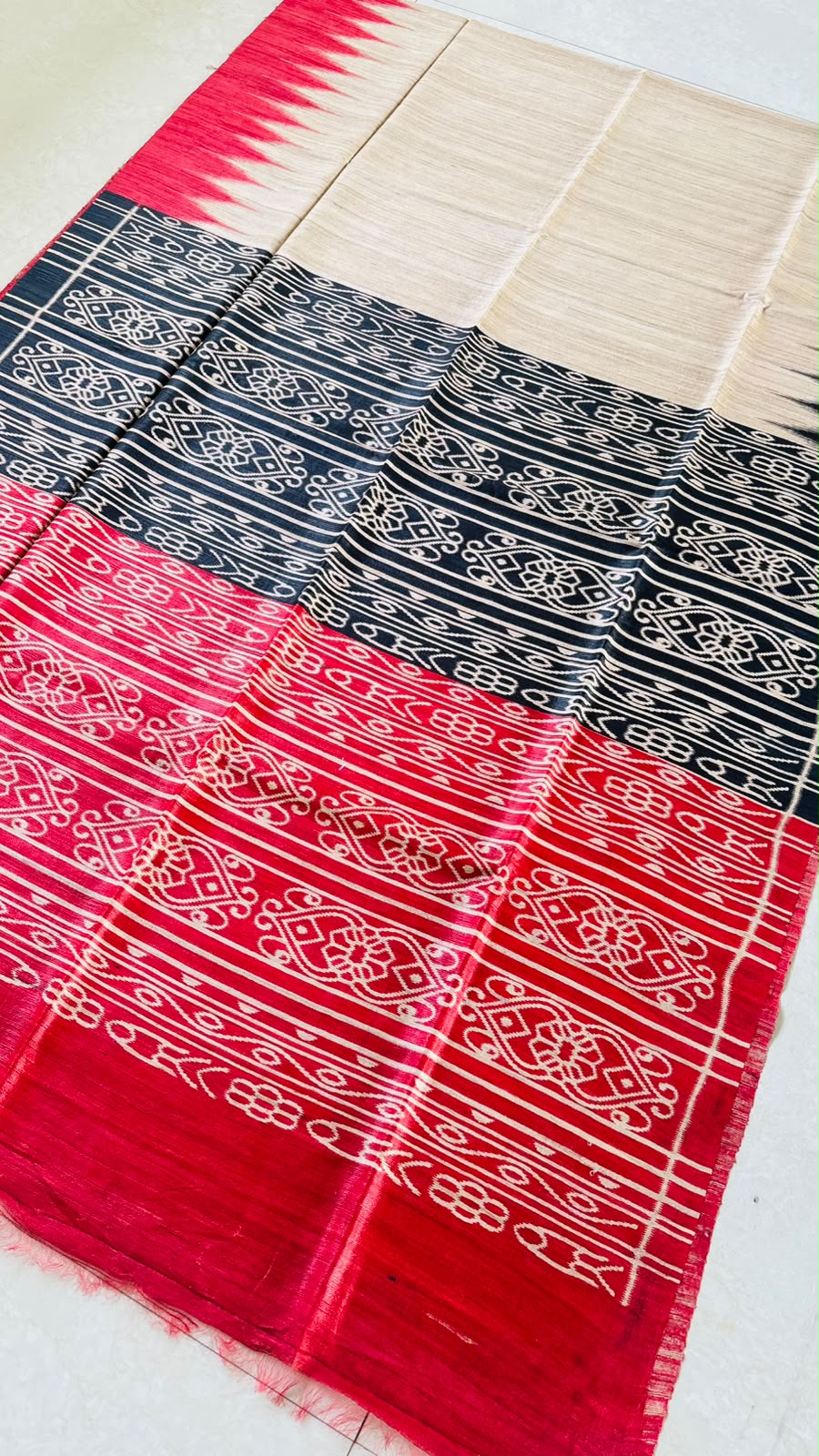 She Rules Ghicha Tussar Silk Saree