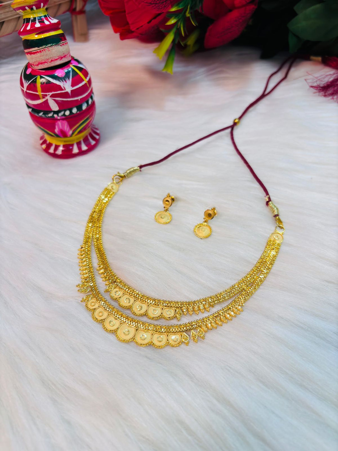 A Suitable Gold Plated  Necklace Set