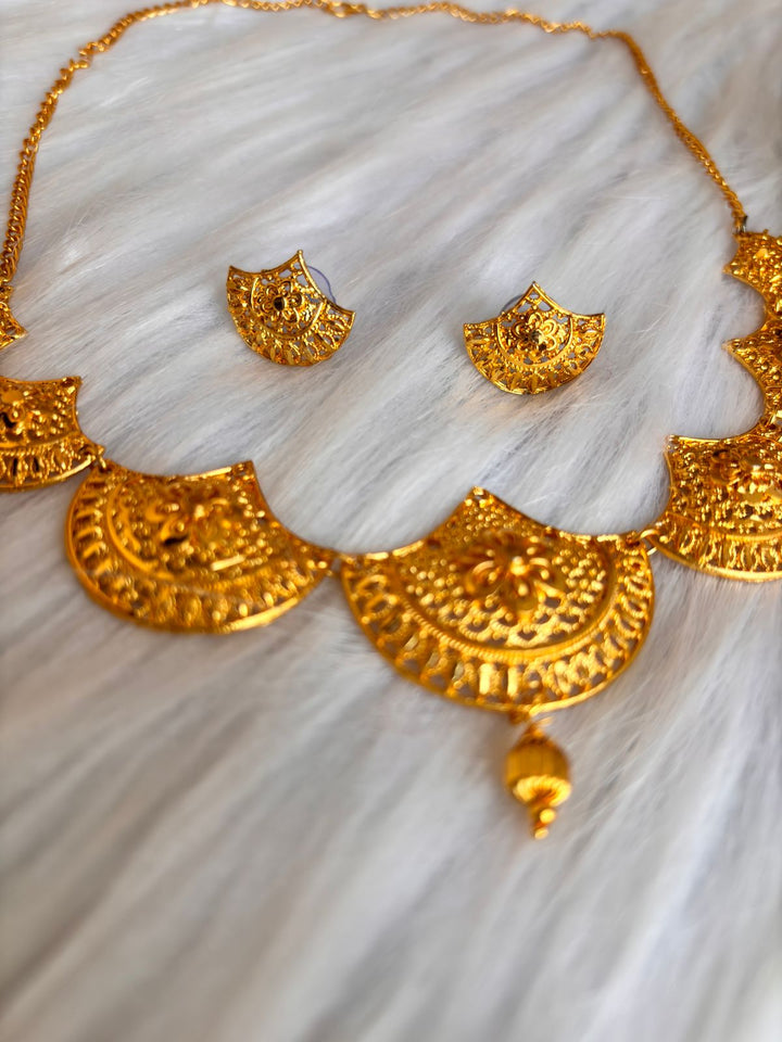 Dreamy Gold Plated Jewellery Set