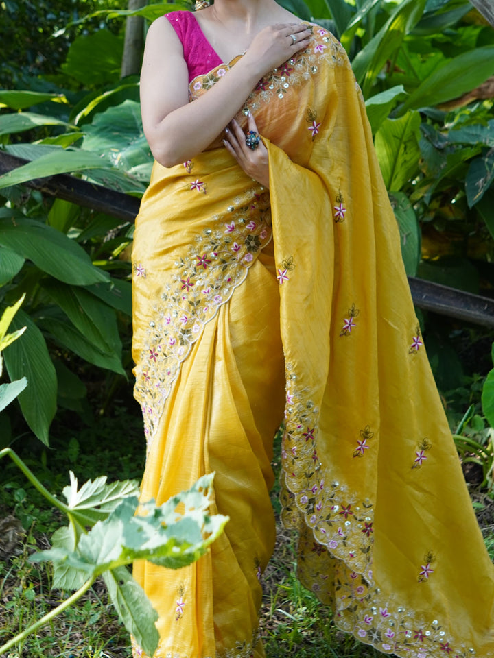 Festive Love Gold Crush Tissue Saree