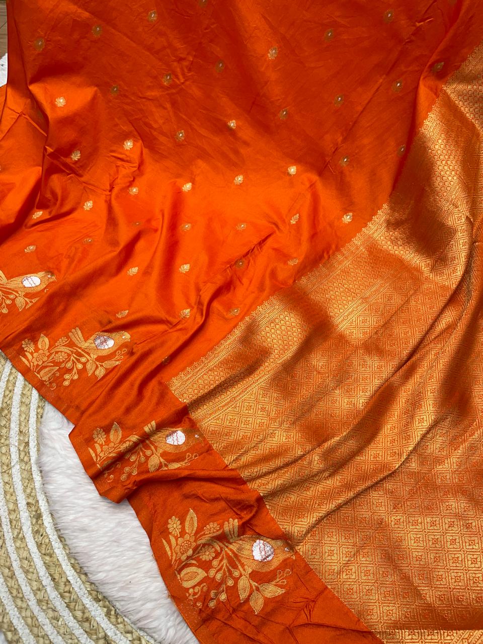 Good-Ish Banarasi Dola Silk Saree