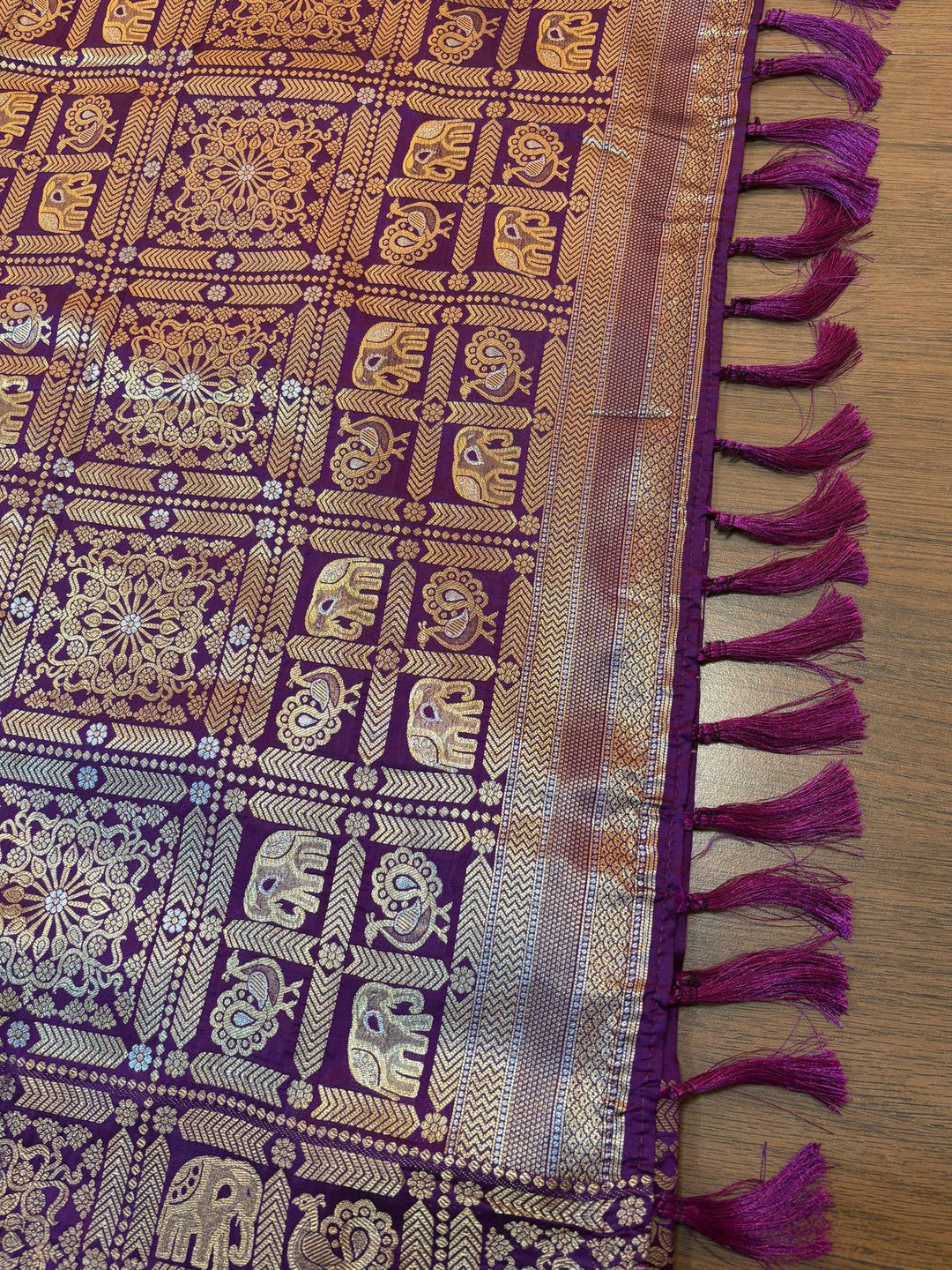 Swaranika- Kanjivaram Banarasi Silk Saree