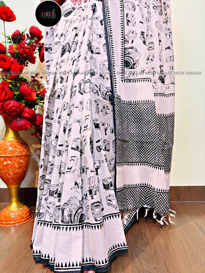 Snap Story - Camera Block Print Handloom Saree