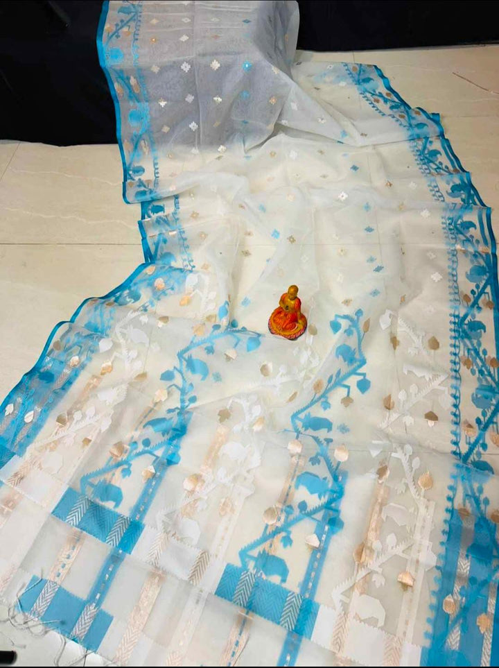 Canvas of Bengal Organza Muslin Jamdani Saree