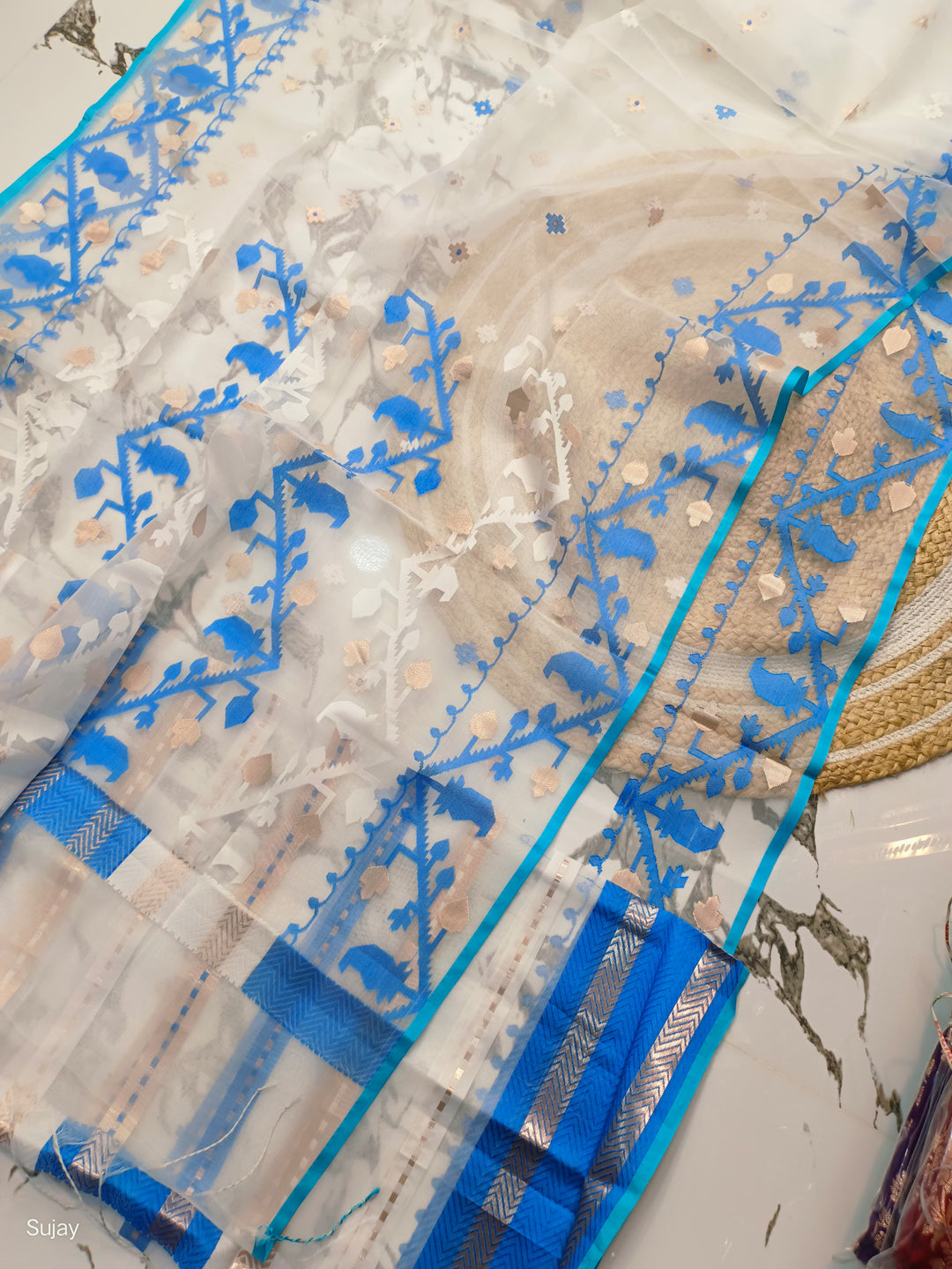 Canvas of Bengal Organza Muslin Jamdani Saree