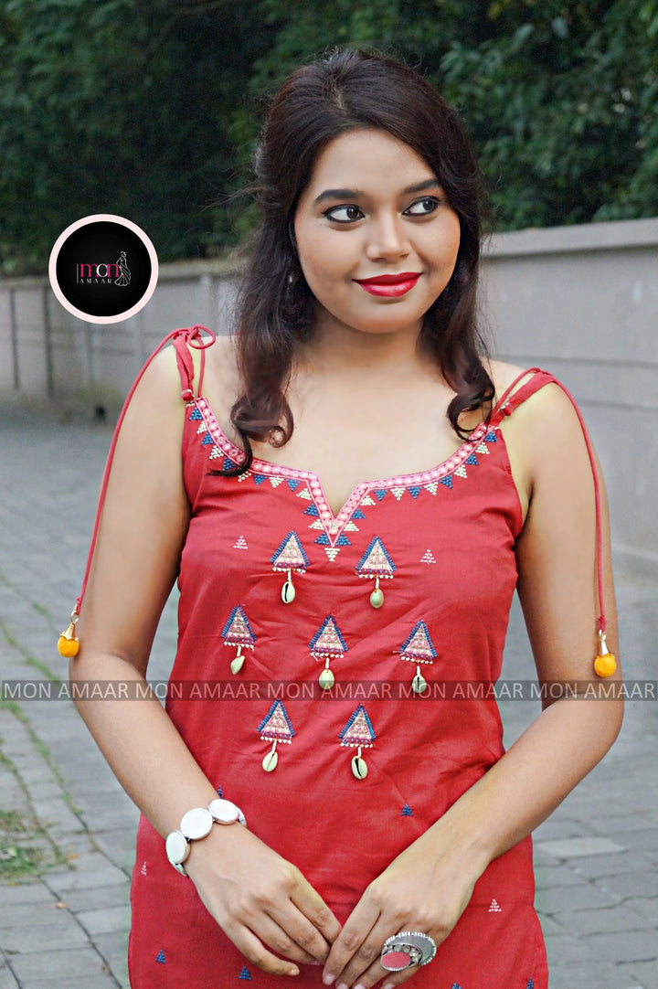 Queenly Aura - New Stylish Cotton Kurti Set