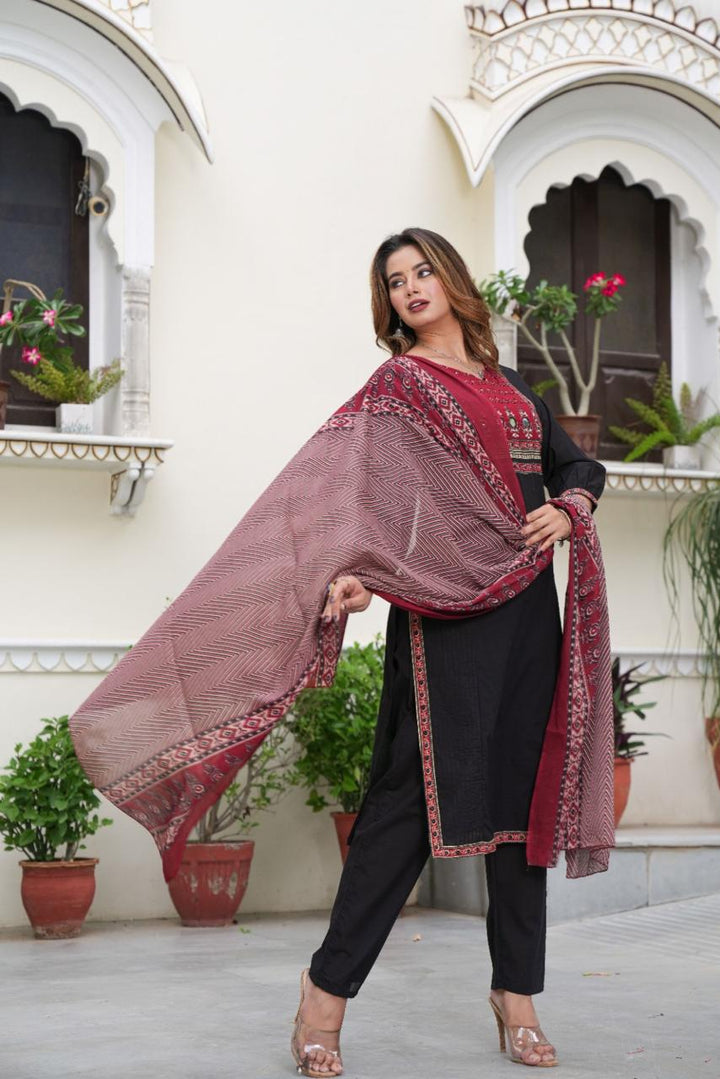 In Fashion Cotton Kurti Set