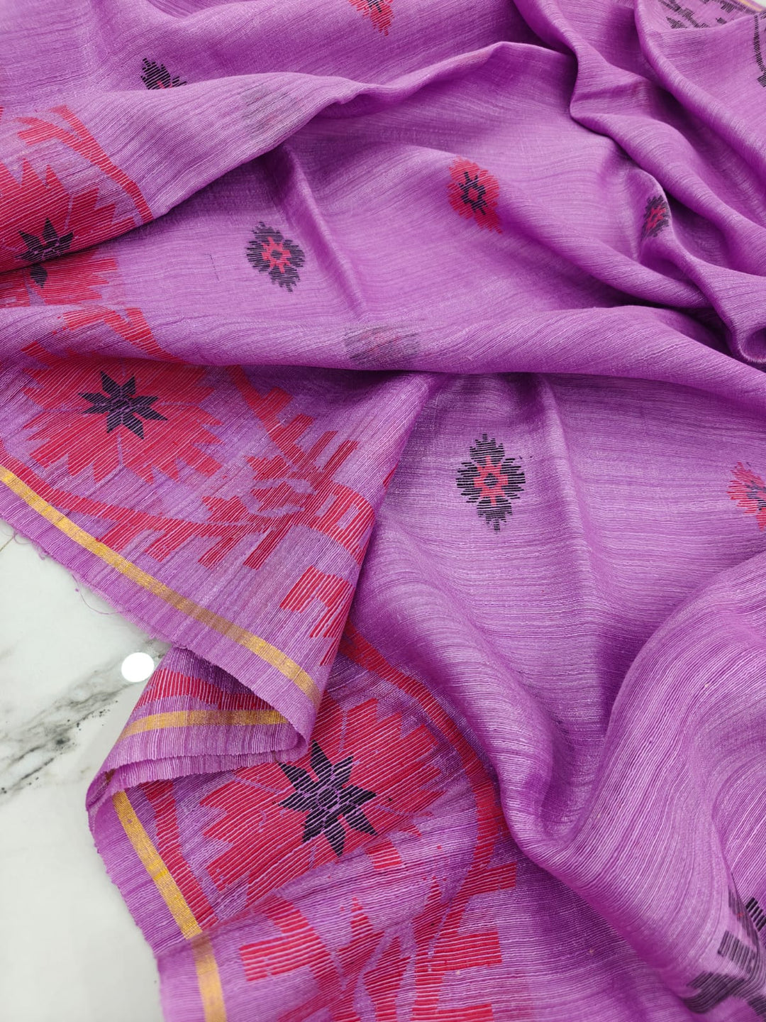 Actress Rani Mukherjee Inspired Matka Banarasi Silk Saree