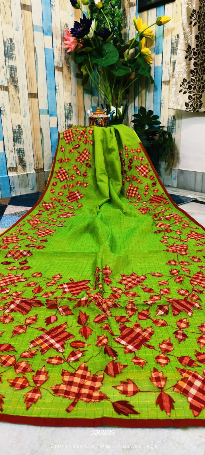 Patar Uronto Golpo Dhonekhali Applique Cotton Saree