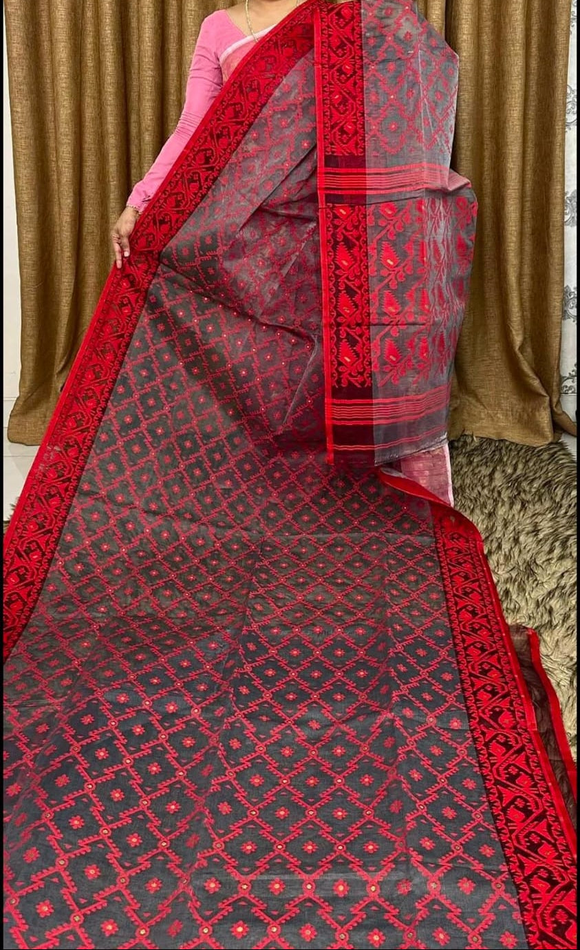 Chithi’r Shur Dhakai Jamdani Saree