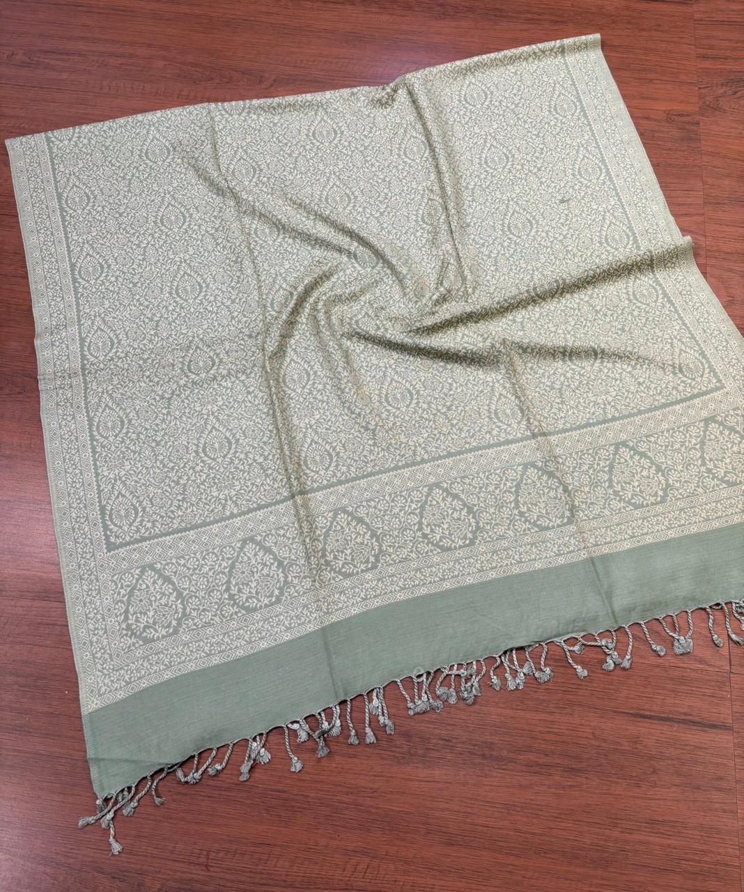 Winter Fall - Shawl Collection