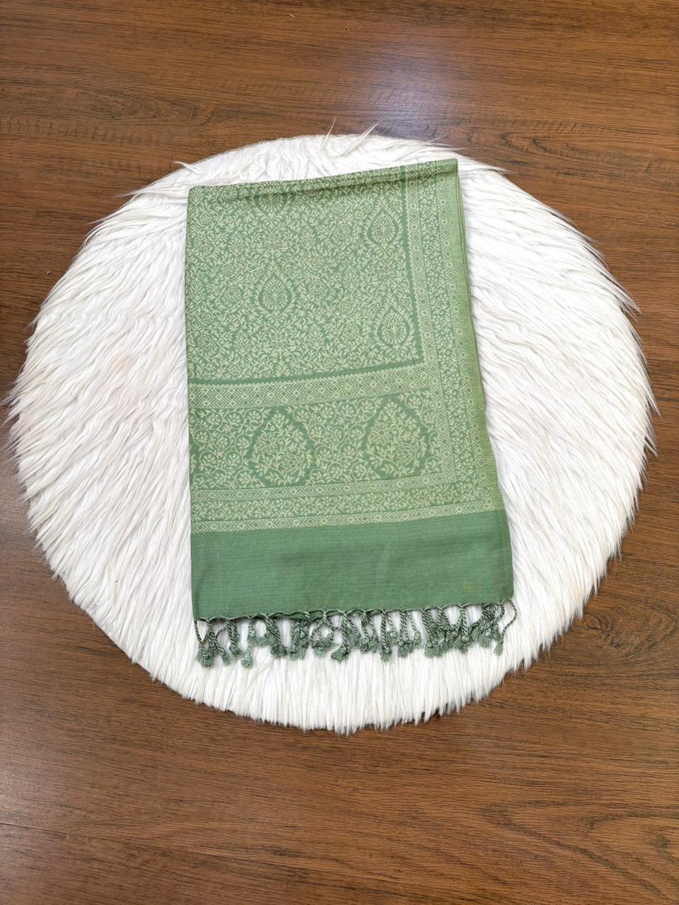 Winter Fall - Shawl Collection