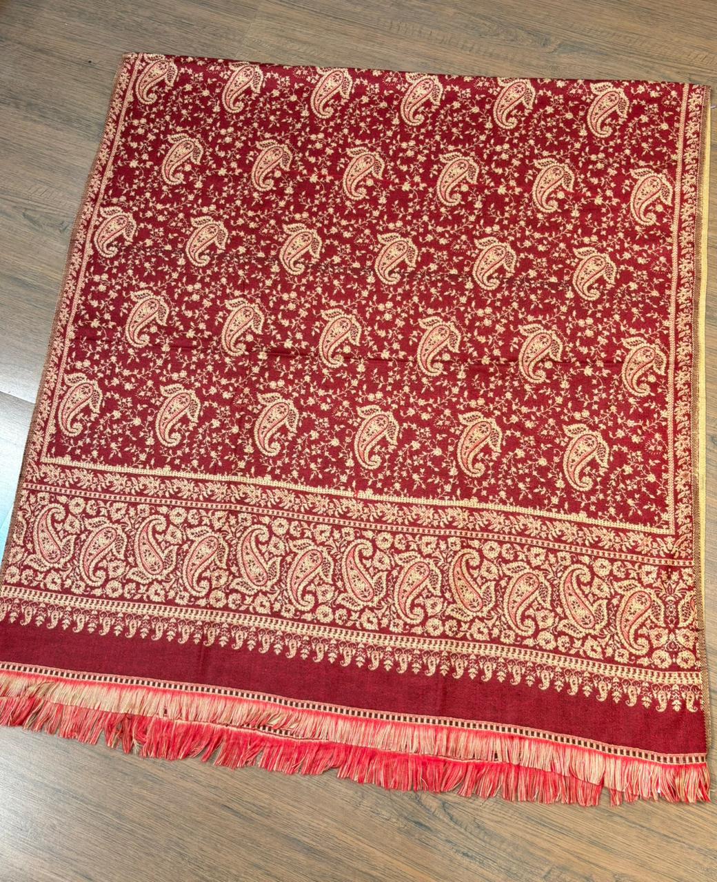 Another Winter Time Shawl(Brown)