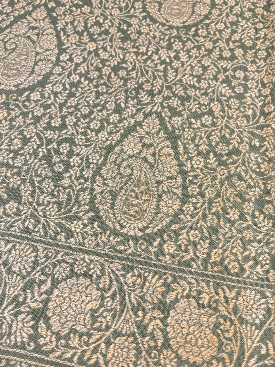 Darjeeling Vives- Women Shawl Collection