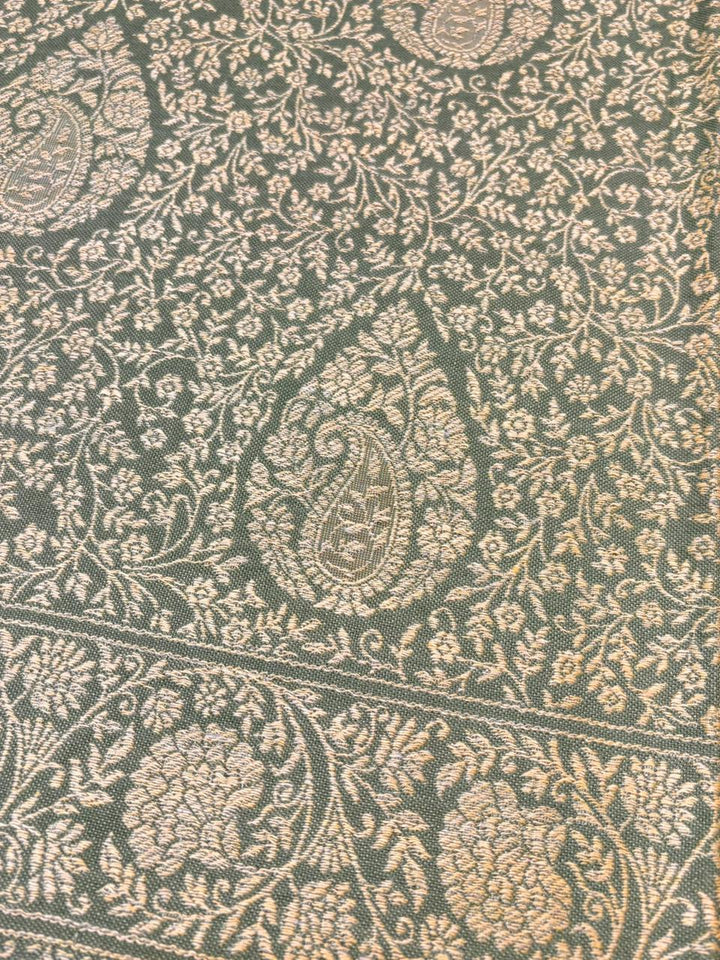 Darjeeling Vives- Women Shawl Collection