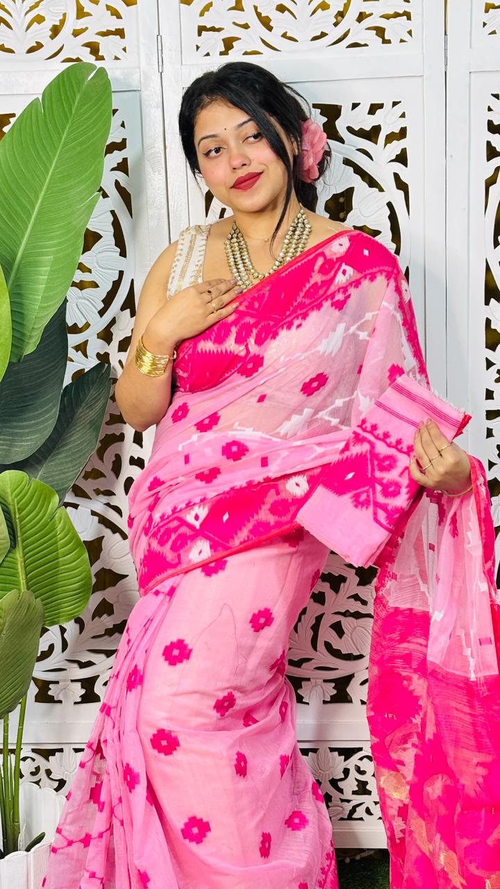 Taan Agni Dhakai Jamdani Saree