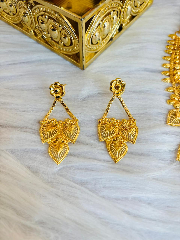 Star Of The Day-Statement Necklace Set(Jewellery)