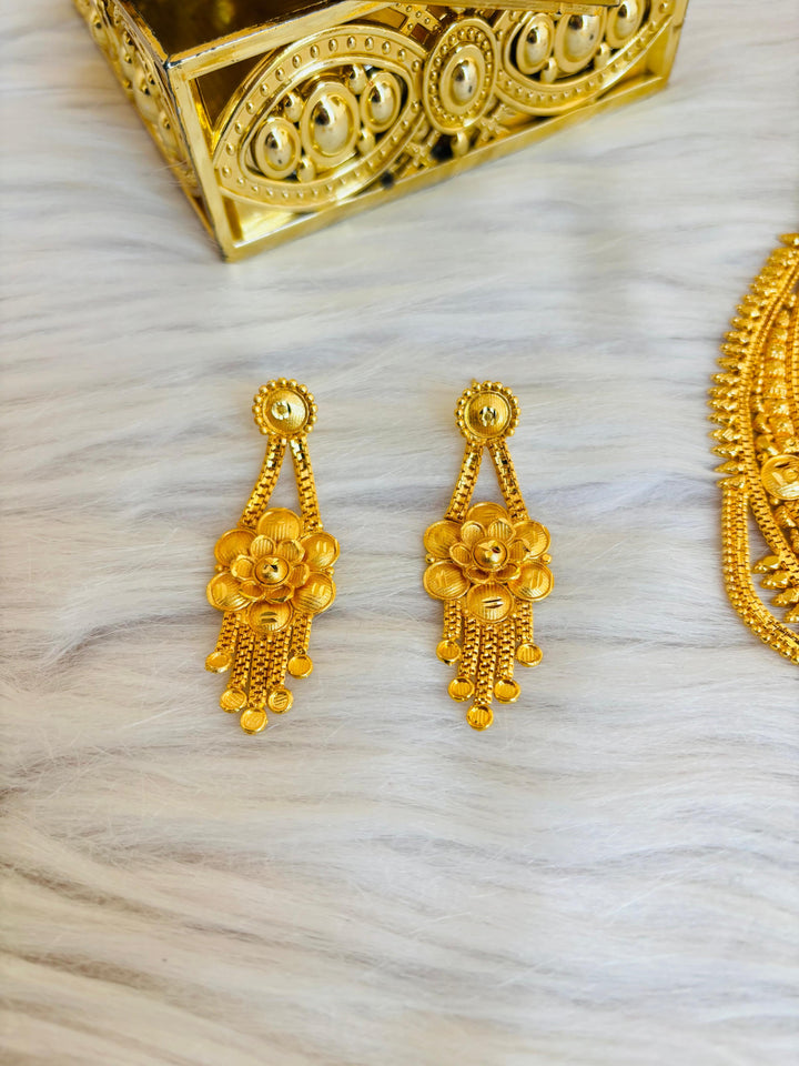 Bandini-Statement Necklace Set(Jewellery)